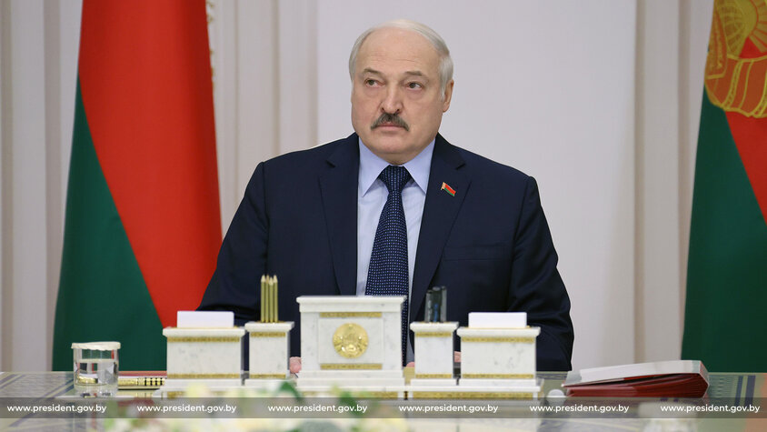 Александр Лукашенко: Запад давлением на Беларусь и Россию не ограничится 