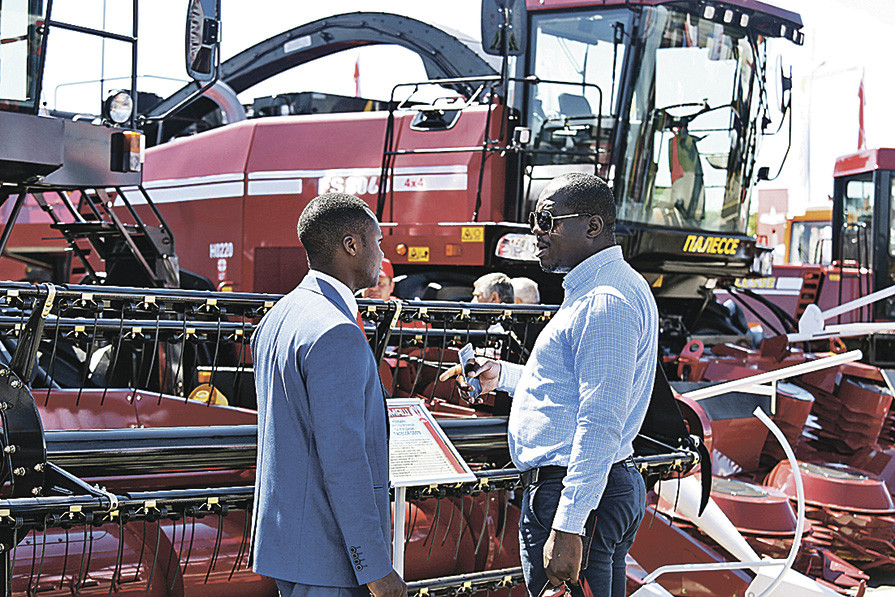 «Белагро-2017»: биотехнологии, племенные Буренки и чемпионы вкуса