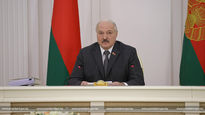 Беларусь оказалась главным звеном в давлении Запада на Россию – президент