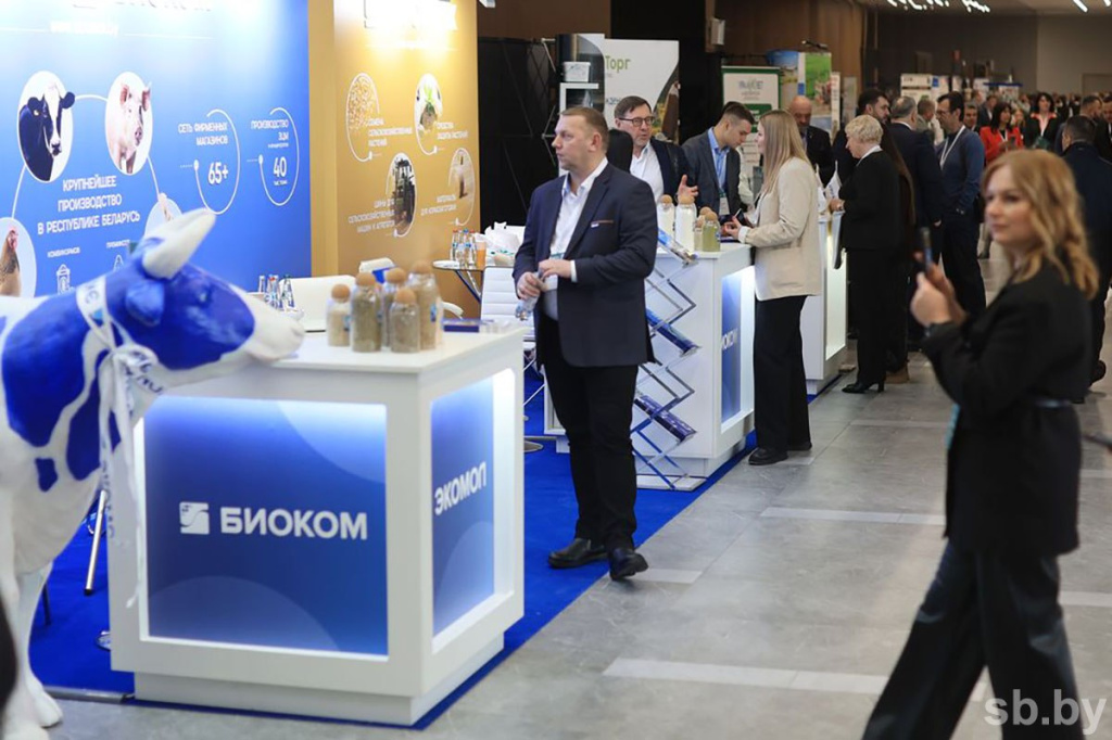 Теплые курточки для телят показали на выставке в Минске Теплые курточки для телят показали на выставке в Минске