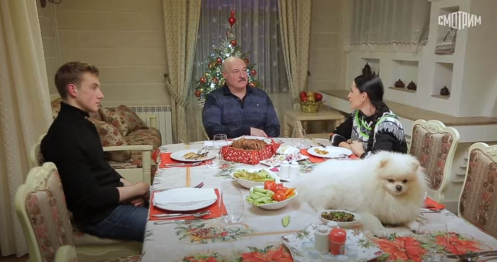 Лукашенко-младший: Могу сказать папе, что он неправ